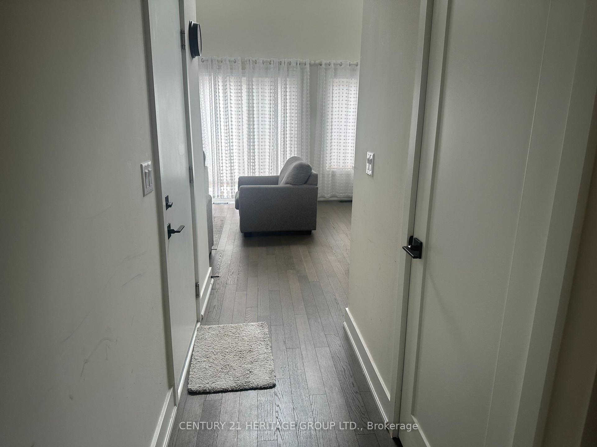 Photo 2 of 32 Ruby Crescent, Orillia — HOMEH