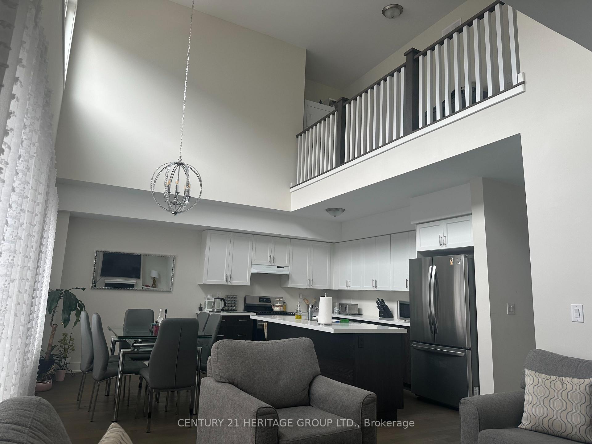 Photo 4 of 32 Ruby Crescent, Orillia — HOMEH