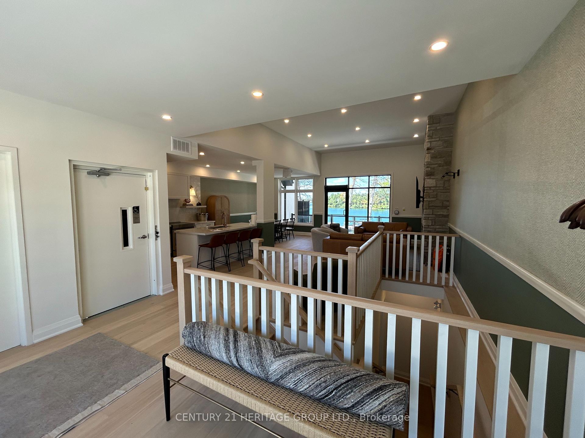 Photo 13 of 32 Ruby Crescent, Orillia — HOMEH