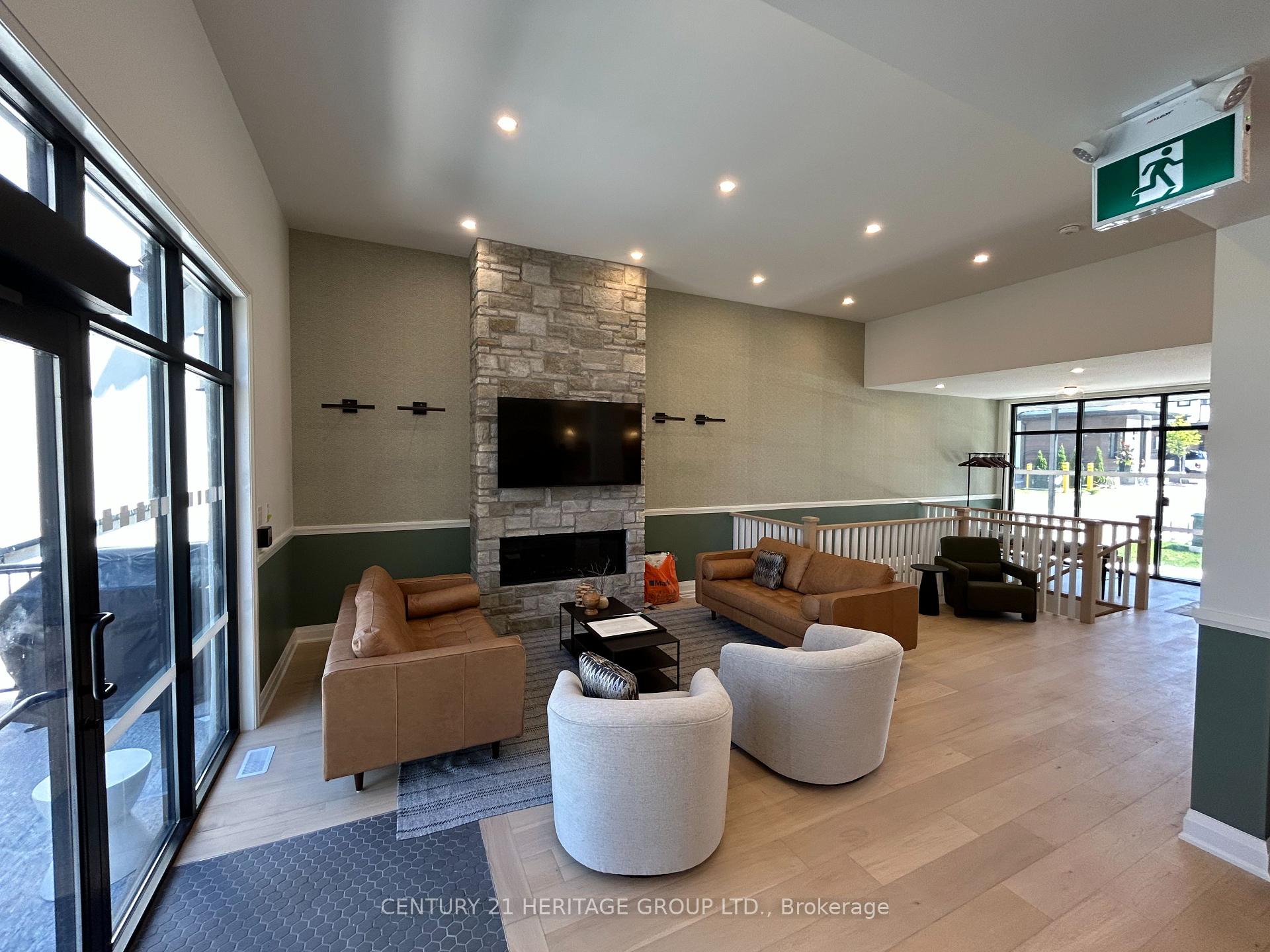 Photo 18 of 32 Ruby Crescent, Orillia — HOMEH