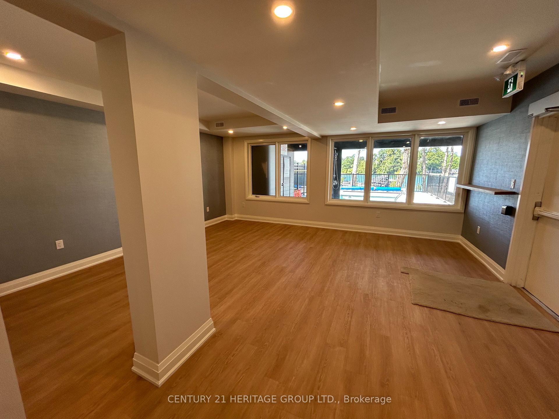 Photo 21 of 32 Ruby Crescent, Orillia — HOMEH