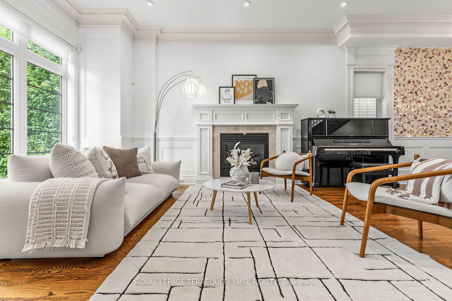 Photo 5 of 399 Fairlawn Avenue, Toronto, Bedford Park-Nortown — HOMEH