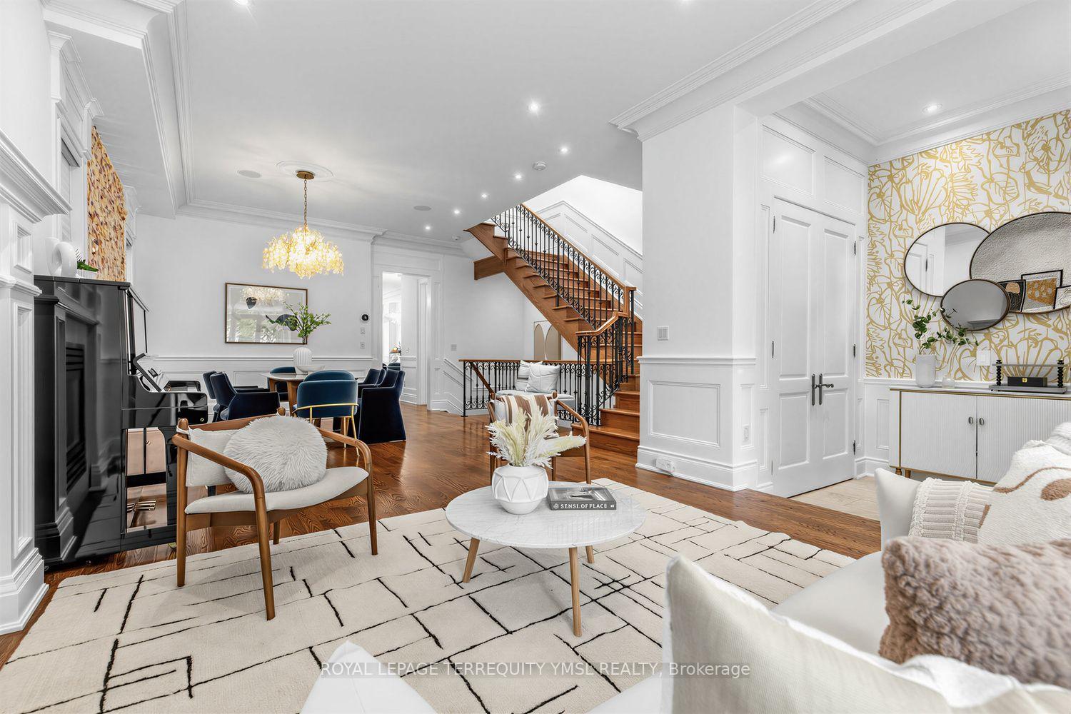 Photo 7 of 399 Fairlawn Avenue, Toronto, Bedford Park-Nortown — HOMEH