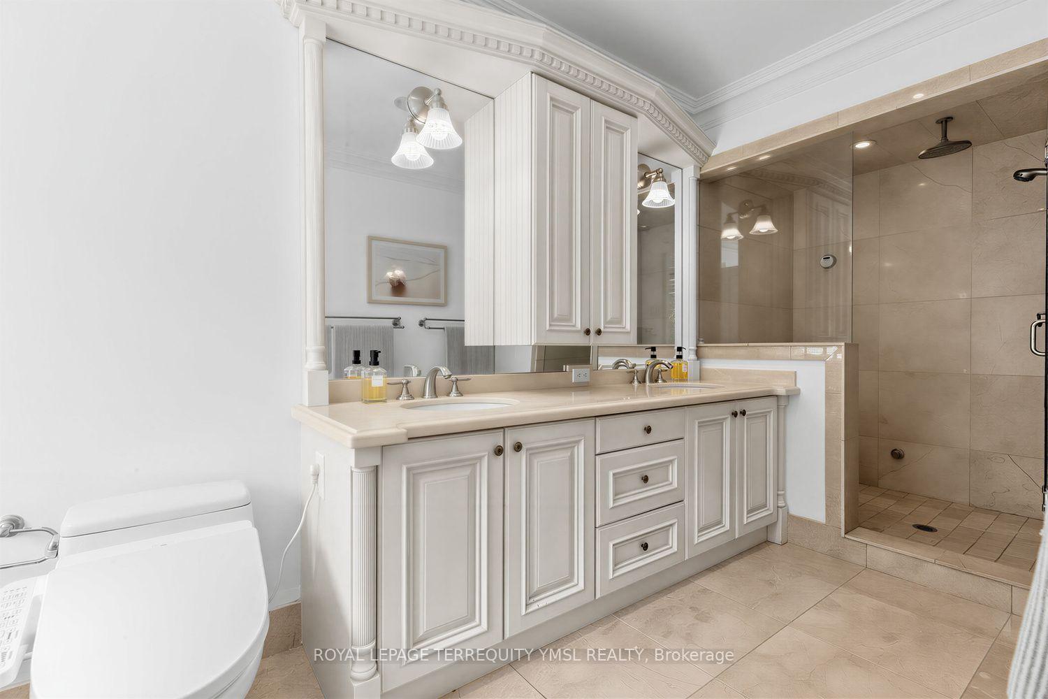 Photo 31 of 399 Fairlawn Avenue, Toronto, Bedford Park-Nortown — HOMEH