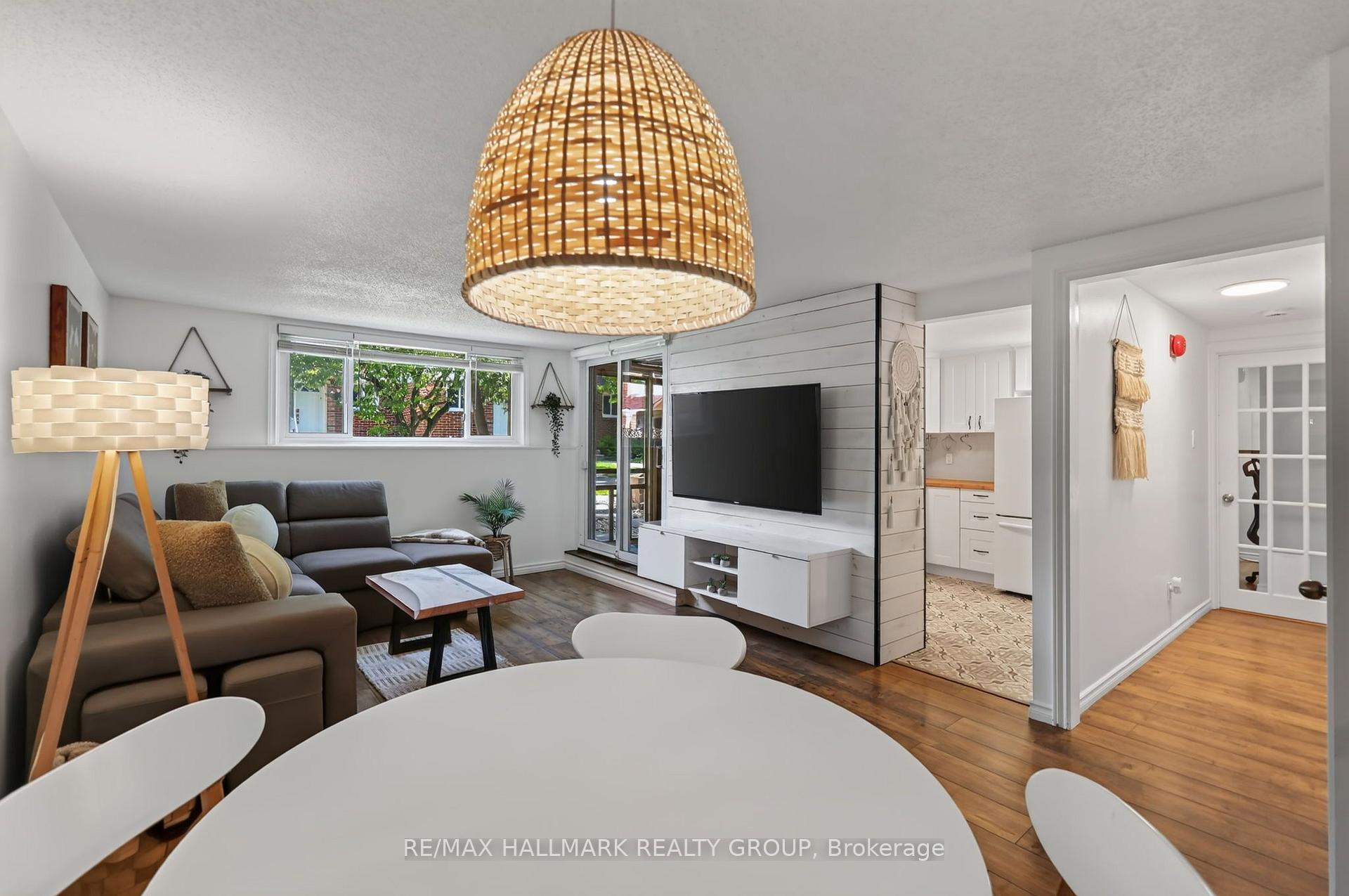 Photo 6 of Unit 109, 6434 Bilberry Drive, Ottawa, Orleans Wood — HOMEH