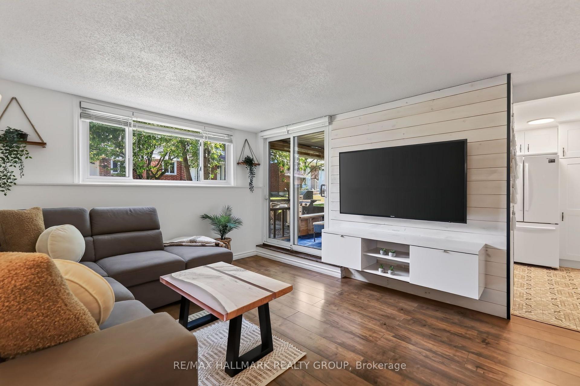 Photo 7 of Unit 109, 6434 Bilberry Drive, Ottawa, Orleans Wood — HOMEH