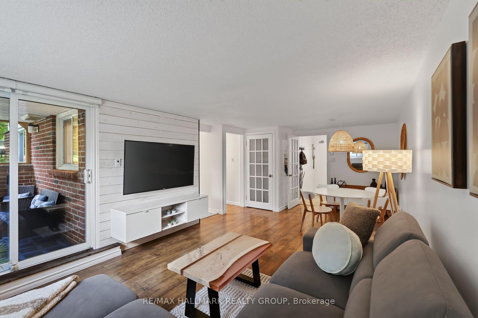Photo 10 of Unit 109, 6434 Bilberry Drive, Ottawa, Orleans Wood — HOMEH