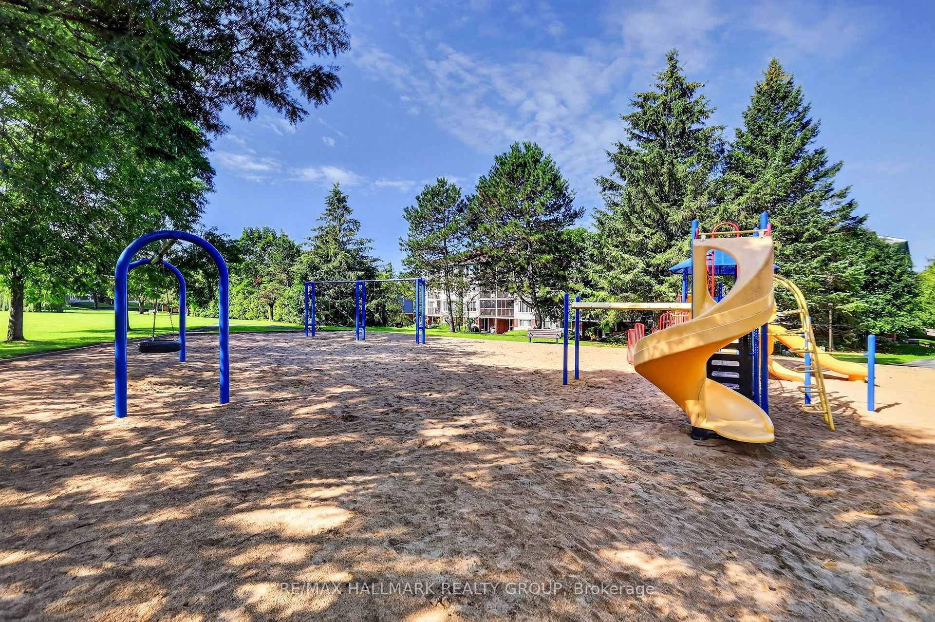 Photo 37 of Unit 109, 6434 Bilberry Drive, Ottawa, Orleans Wood — HOMEH