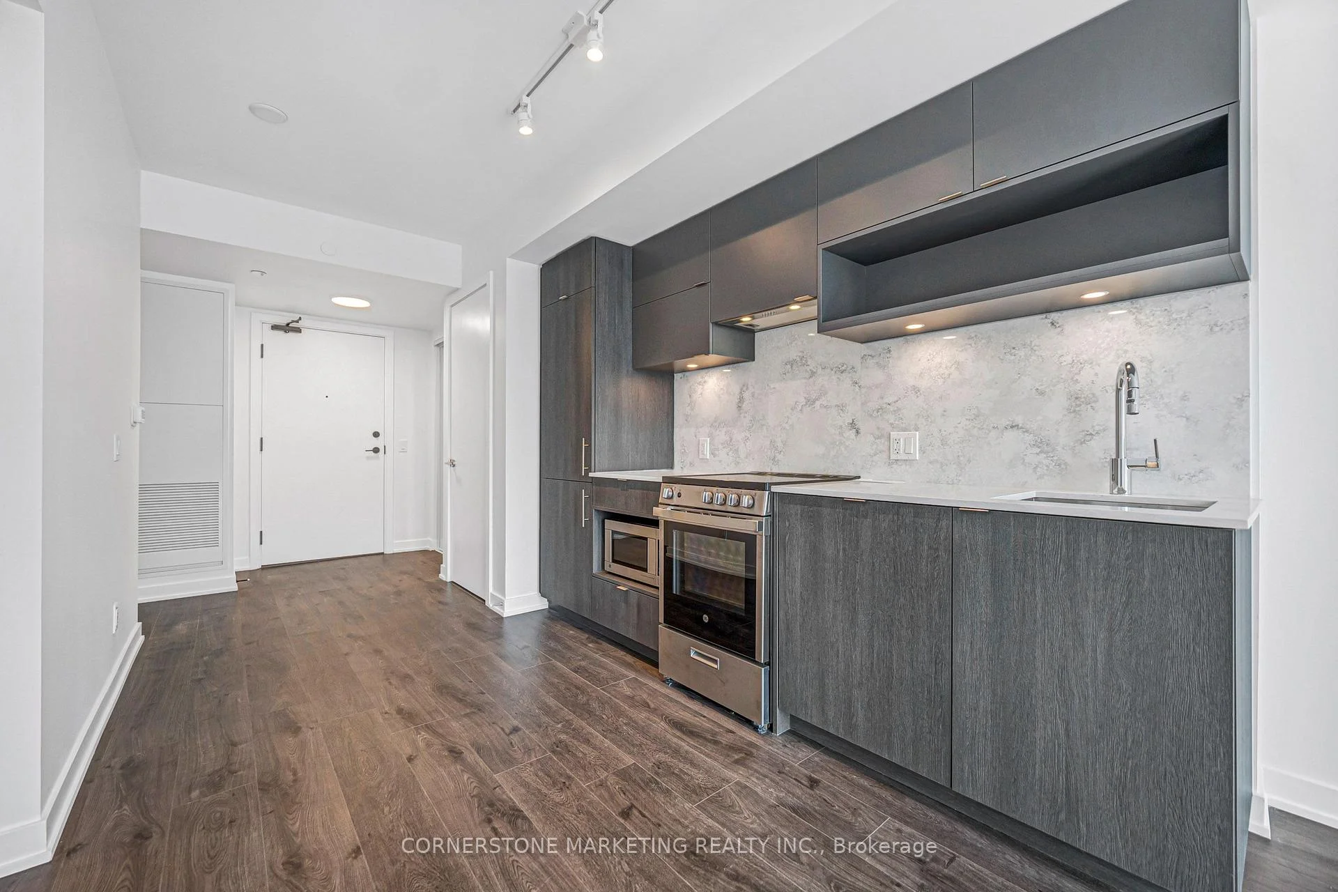 Photo of Unit 1208, 100 Queen Street E