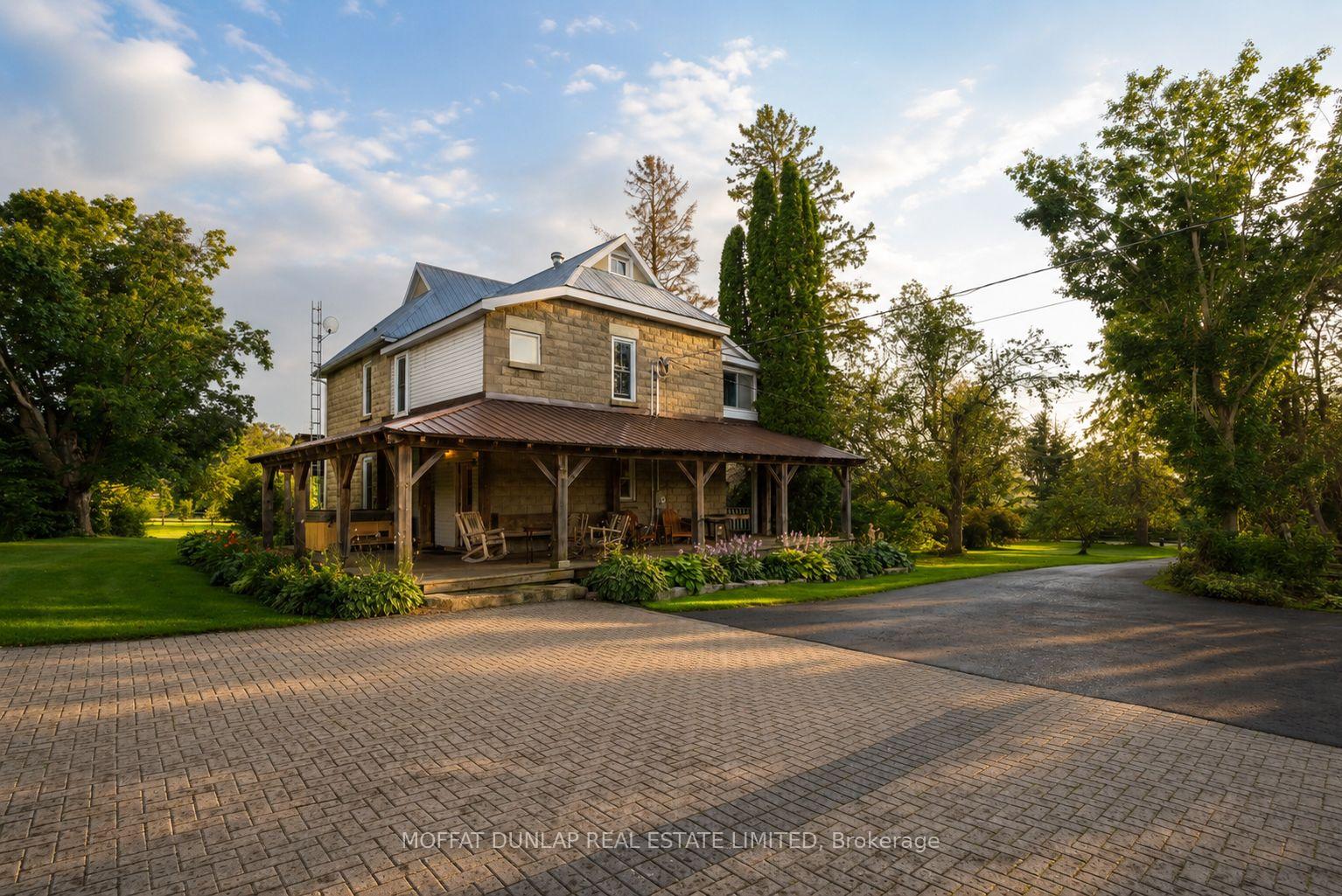 Photo 3 of 3439 Line 7 North, Oro-Medonte, Horseshoe Valley — HOMEH