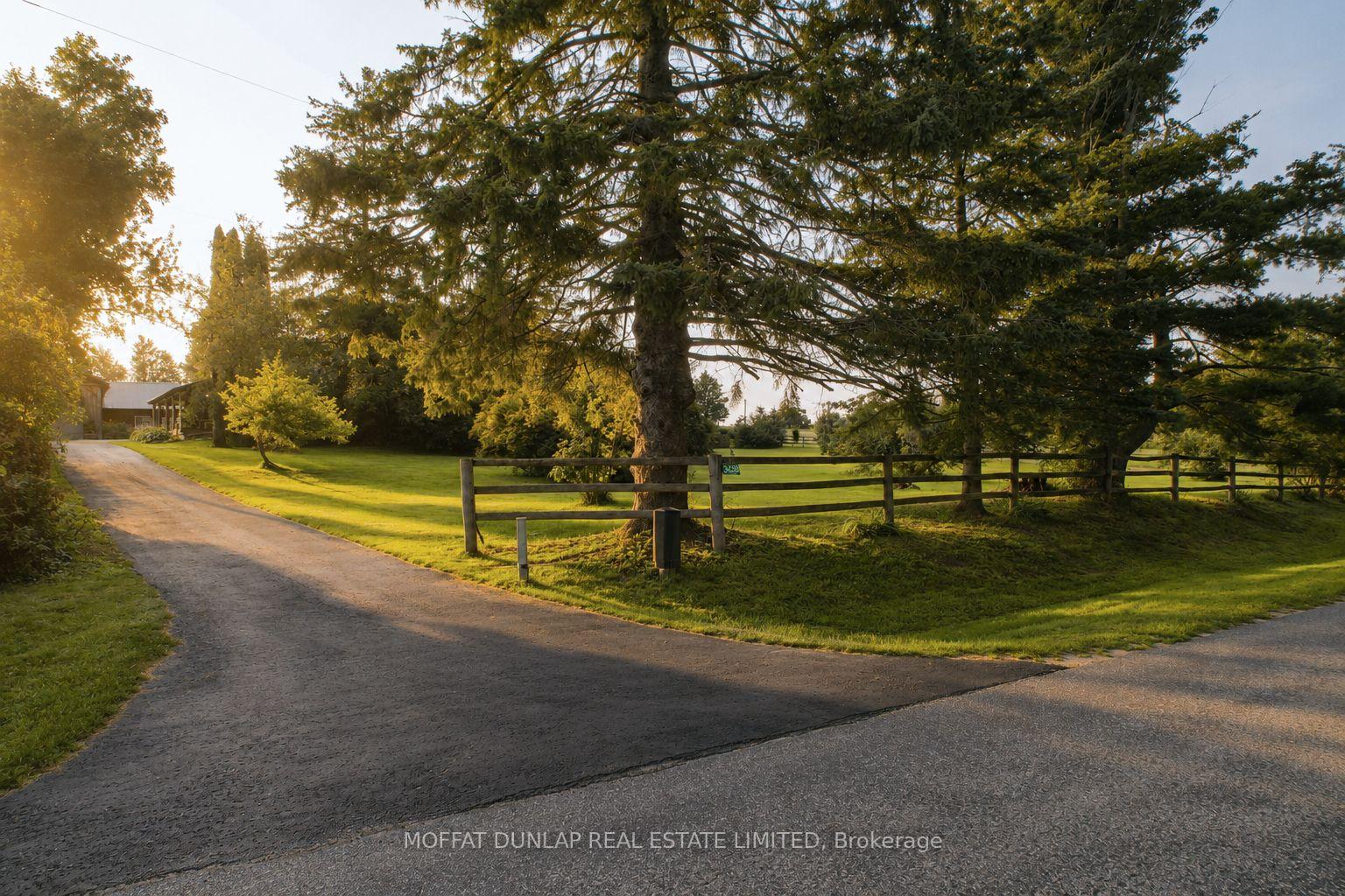 Photo 5 of 3439 Line 7 North, Oro-Medonte, Horseshoe Valley — HOMEH