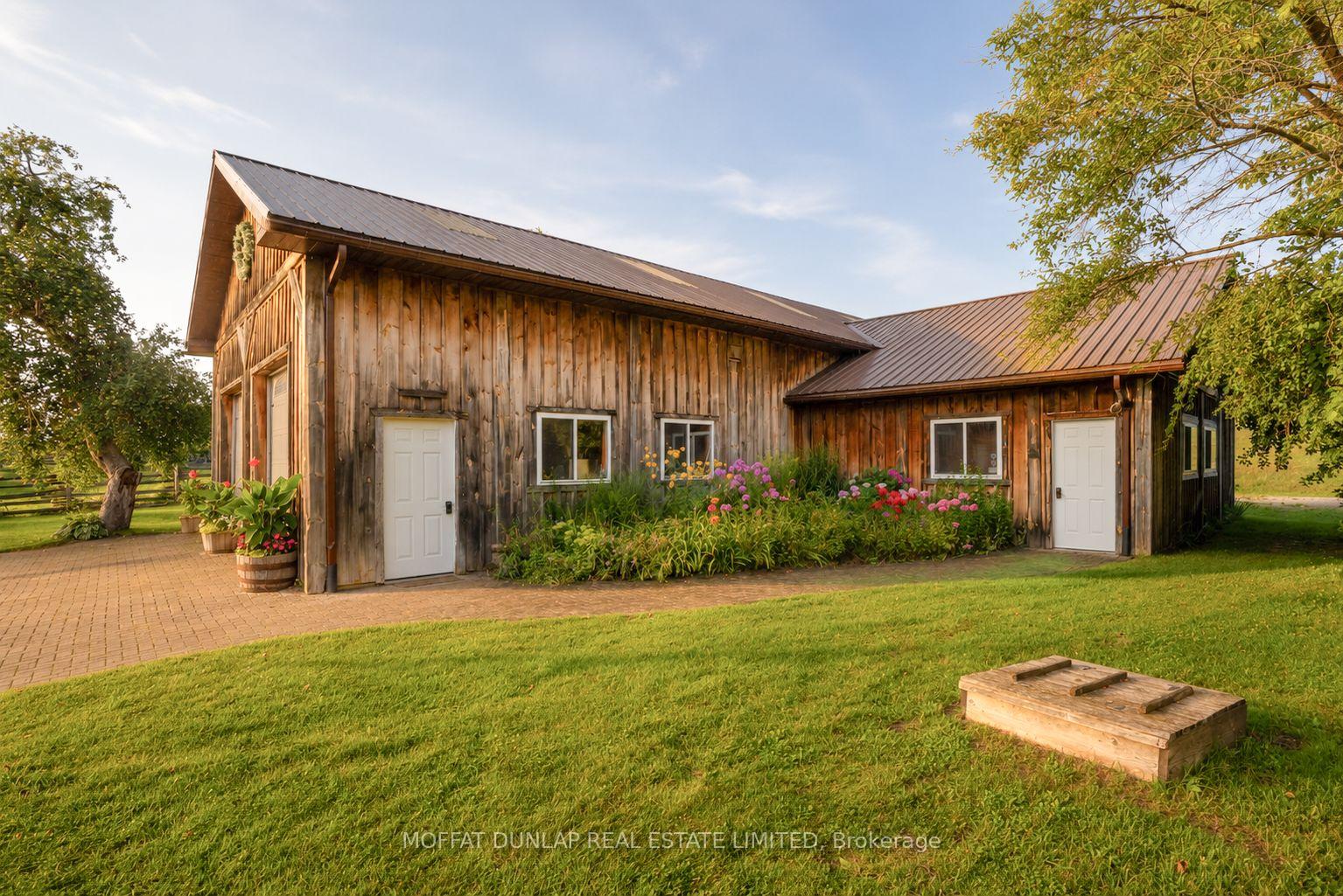 Photo 15 of 3439 Line 7 North, Oro-Medonte, Horseshoe Valley — HOMEH