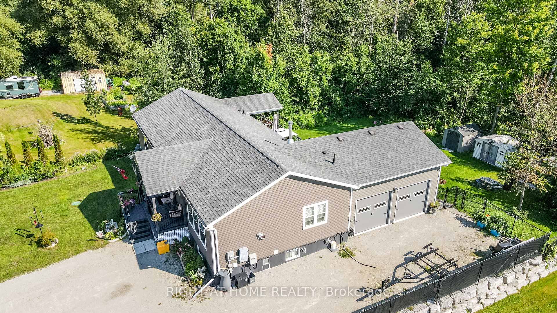 Photo of 13009 County Road 16 Drive