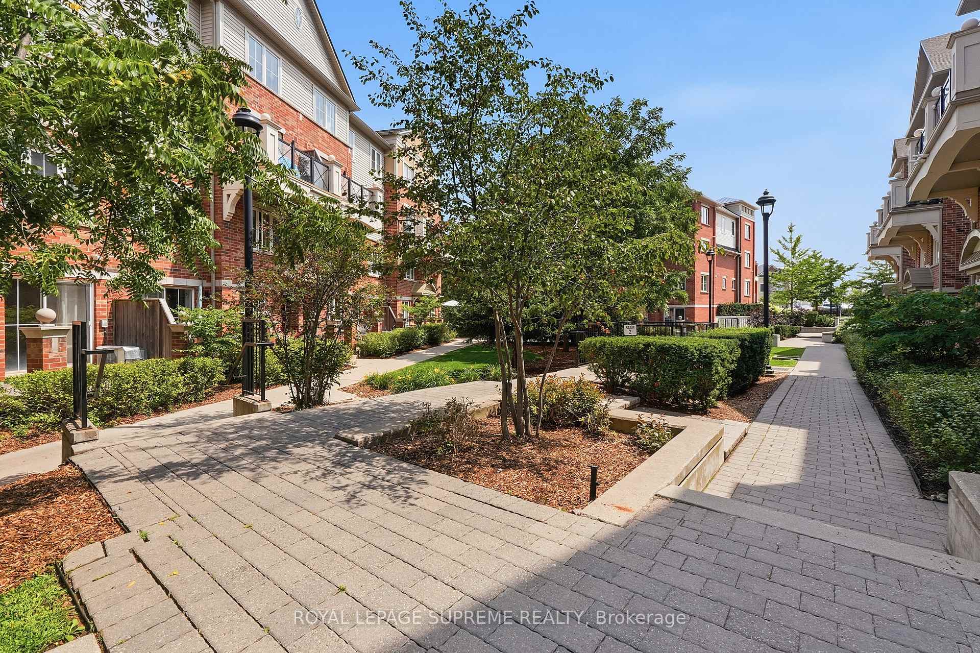 Photo 7 of Unit 14, 2551 Sixth Line, Oakville, River Oaks — HOMEH