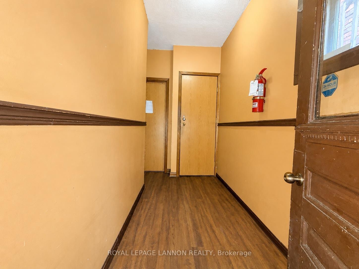 Photo 3 of 345 Syndicate Avenue N, Thunder Bay, McKeller Park — HOMEH