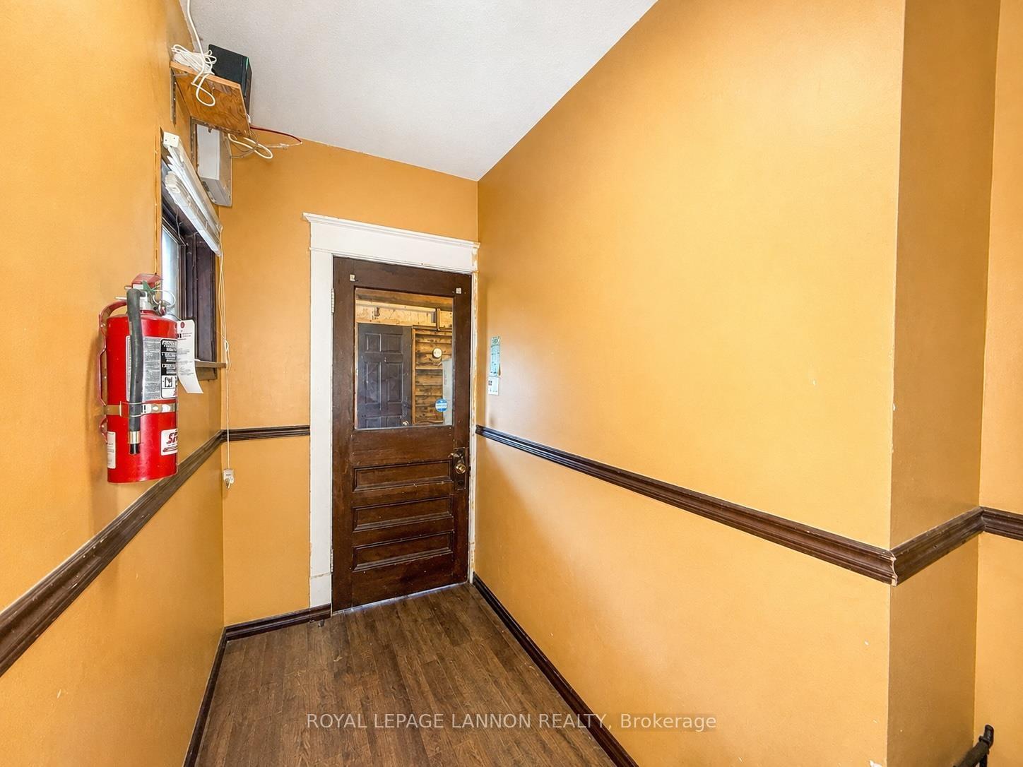 Photo 4 of 345 Syndicate Avenue N, Thunder Bay, McKeller Park — HOMEH