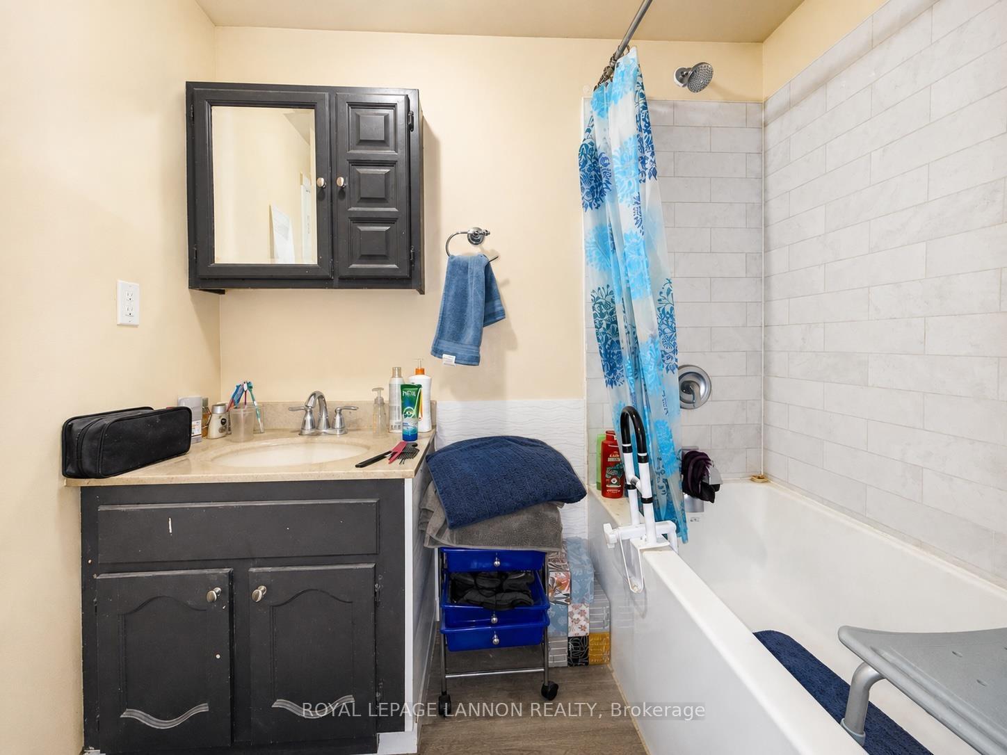 Photo 16 of 345 Syndicate Avenue N, Thunder Bay, McKeller Park — HOMEH