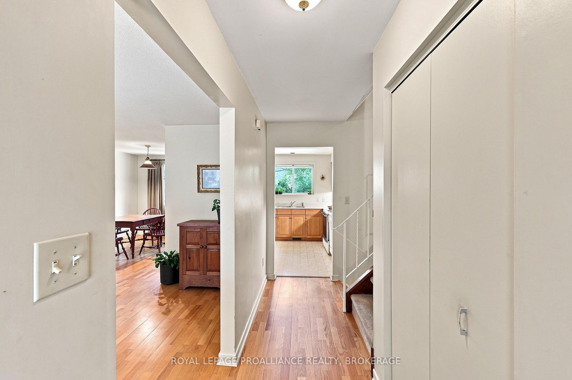 Photo 11 of 250 Glen Castle Road, Kingston, City SouthWest — HOMEH