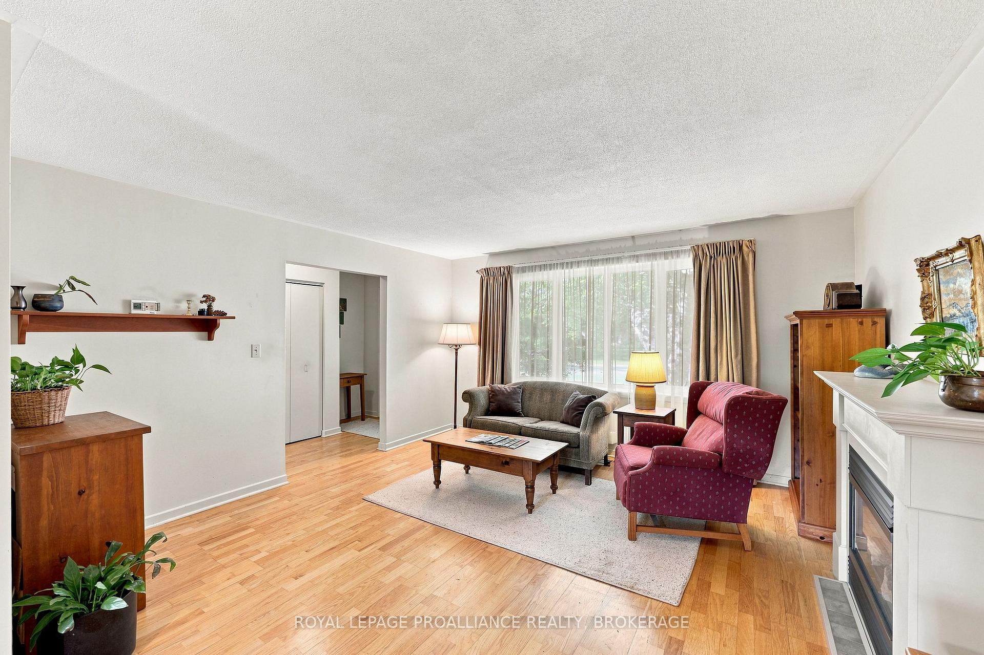 Photo 13 of 250 Glen Castle Road, Kingston, City SouthWest — HOMEH