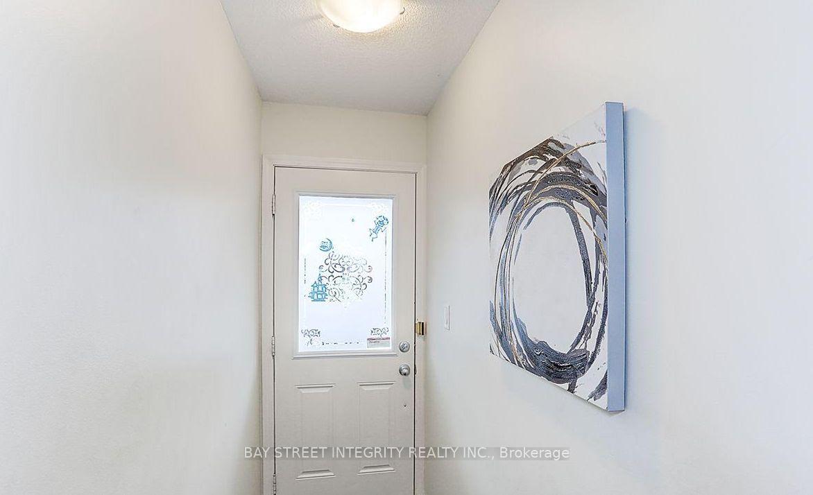 Photo 2 of 2199 Bur Oak Avenue, Markham, Greensborough — HOMEH