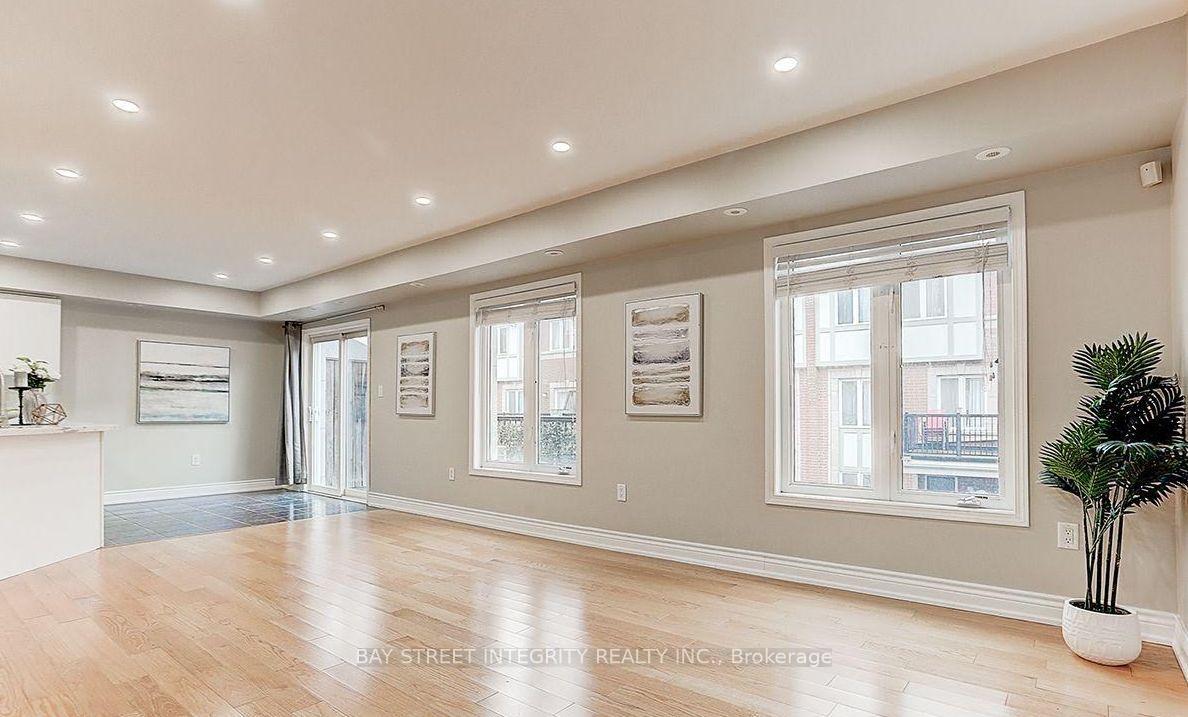 Photo 3 of 2199 Bur Oak Avenue, Markham, Greensborough — HOMEH