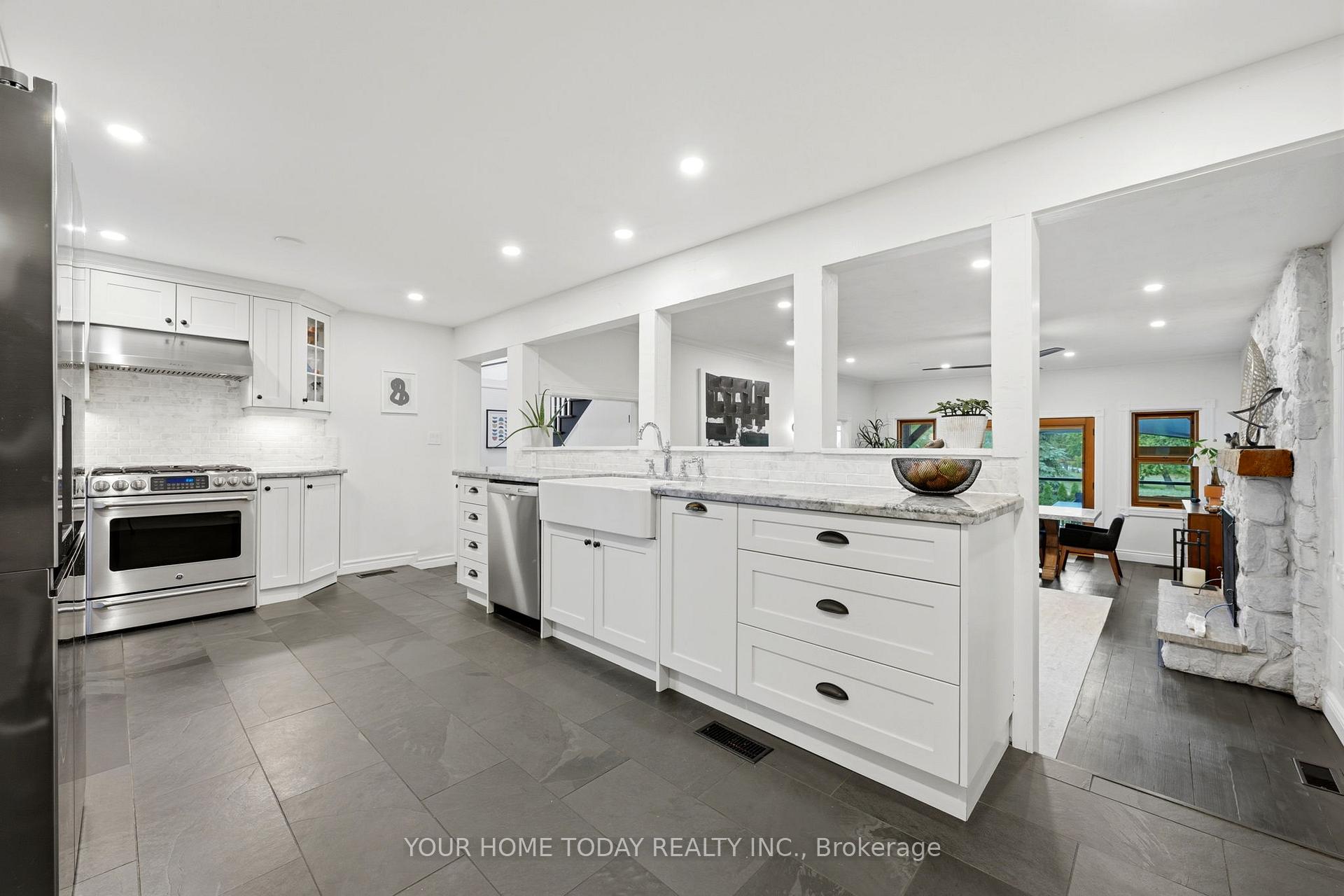 Photo 12 of 12889 15 Side Road, Halton Hills, Stewarttown — HOMEH