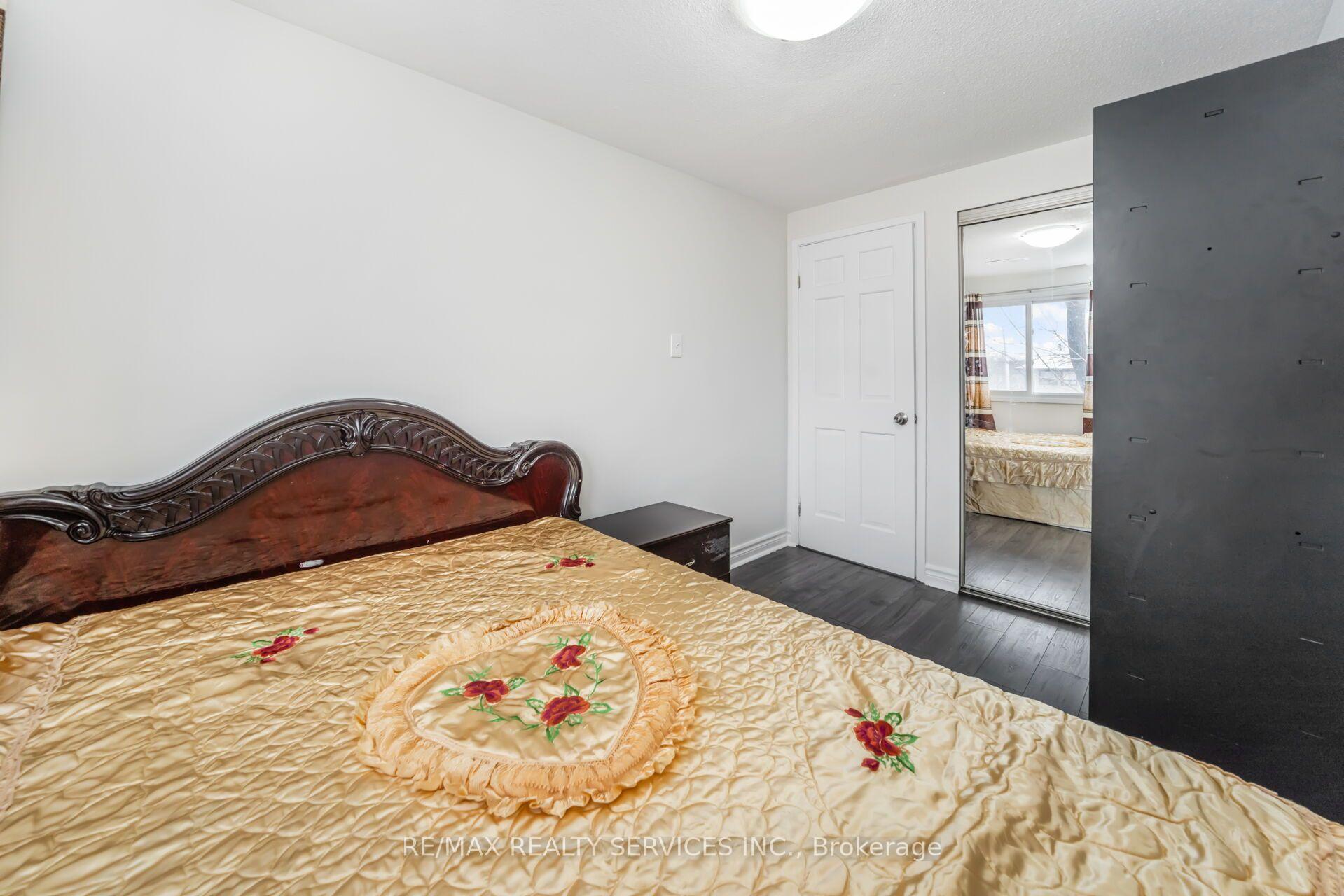 Photo 24 of 11 Juliette Square, Brampton, Northgate — HOMEH