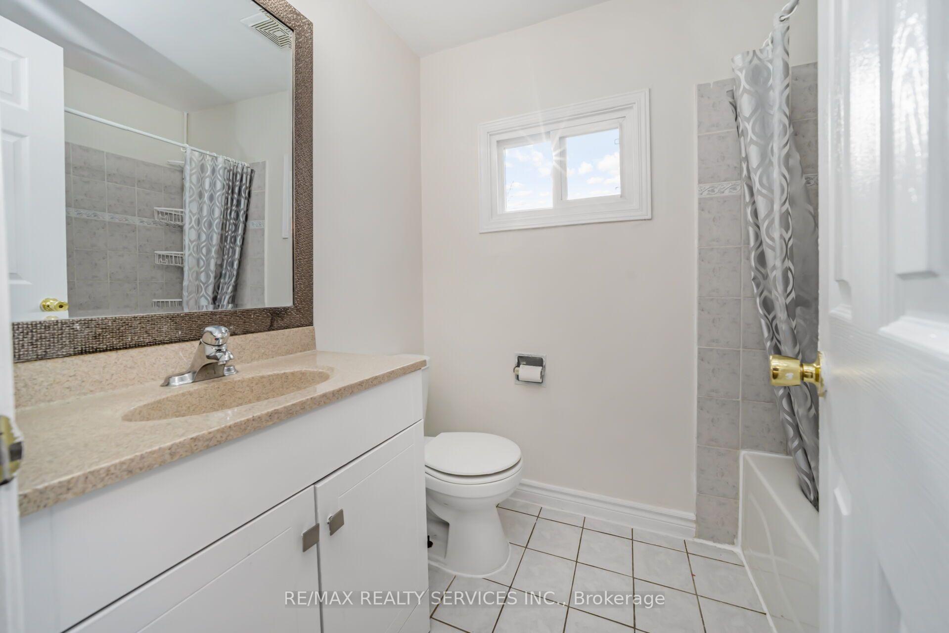 Photo 25 of 11 Juliette Square, Brampton, Northgate — HOMEH