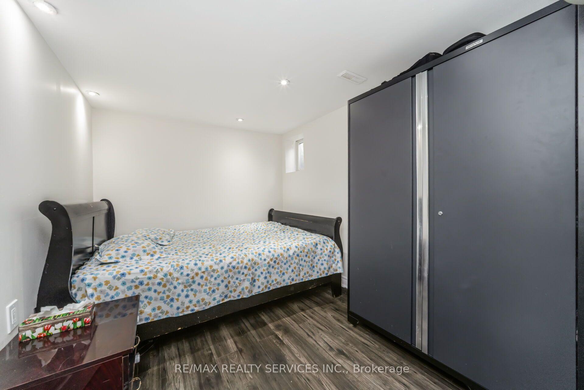 Photo 35 of 11 Juliette Square, Brampton, Northgate — HOMEH