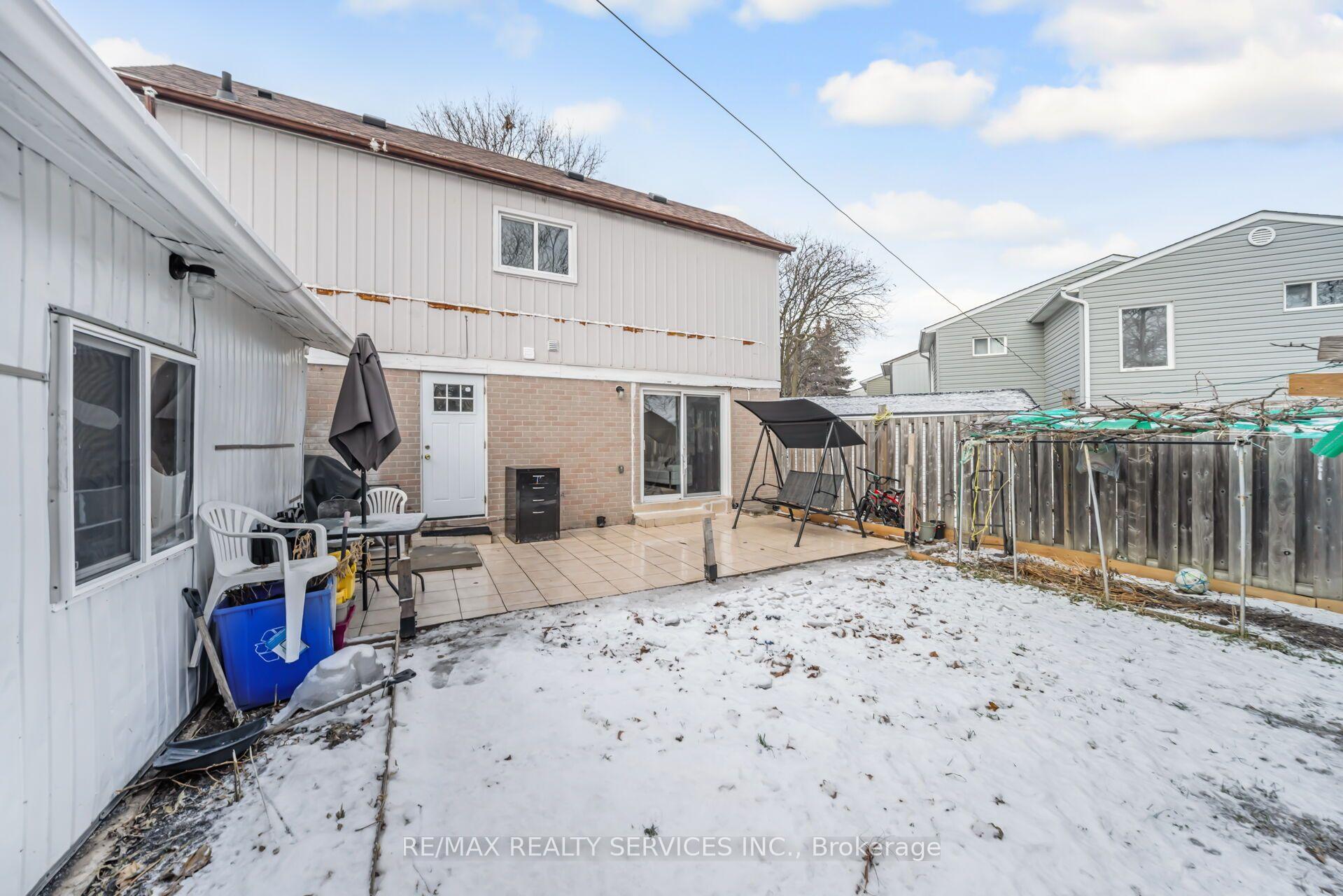 Photo 48 of 11 Juliette Square, Brampton, Northgate — HOMEH
