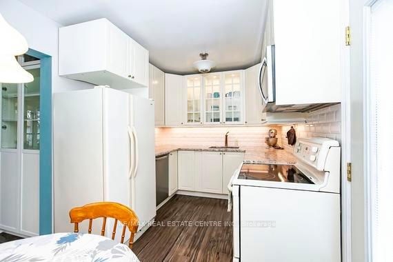 Photo 6 of 125 Madoc Drive, Brampton, Madoc — HOMEH