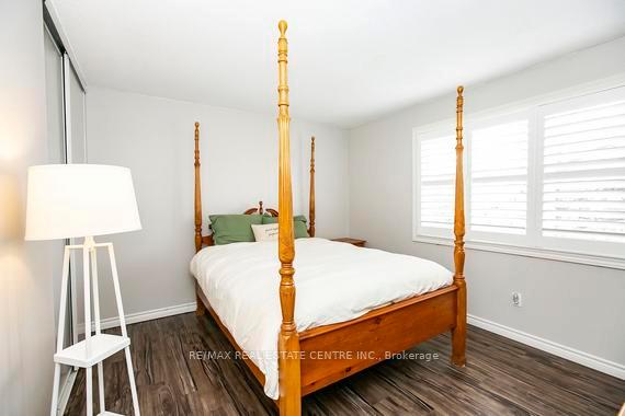 Photo 12 of 125 Madoc Drive, Brampton, Madoc — HOMEH