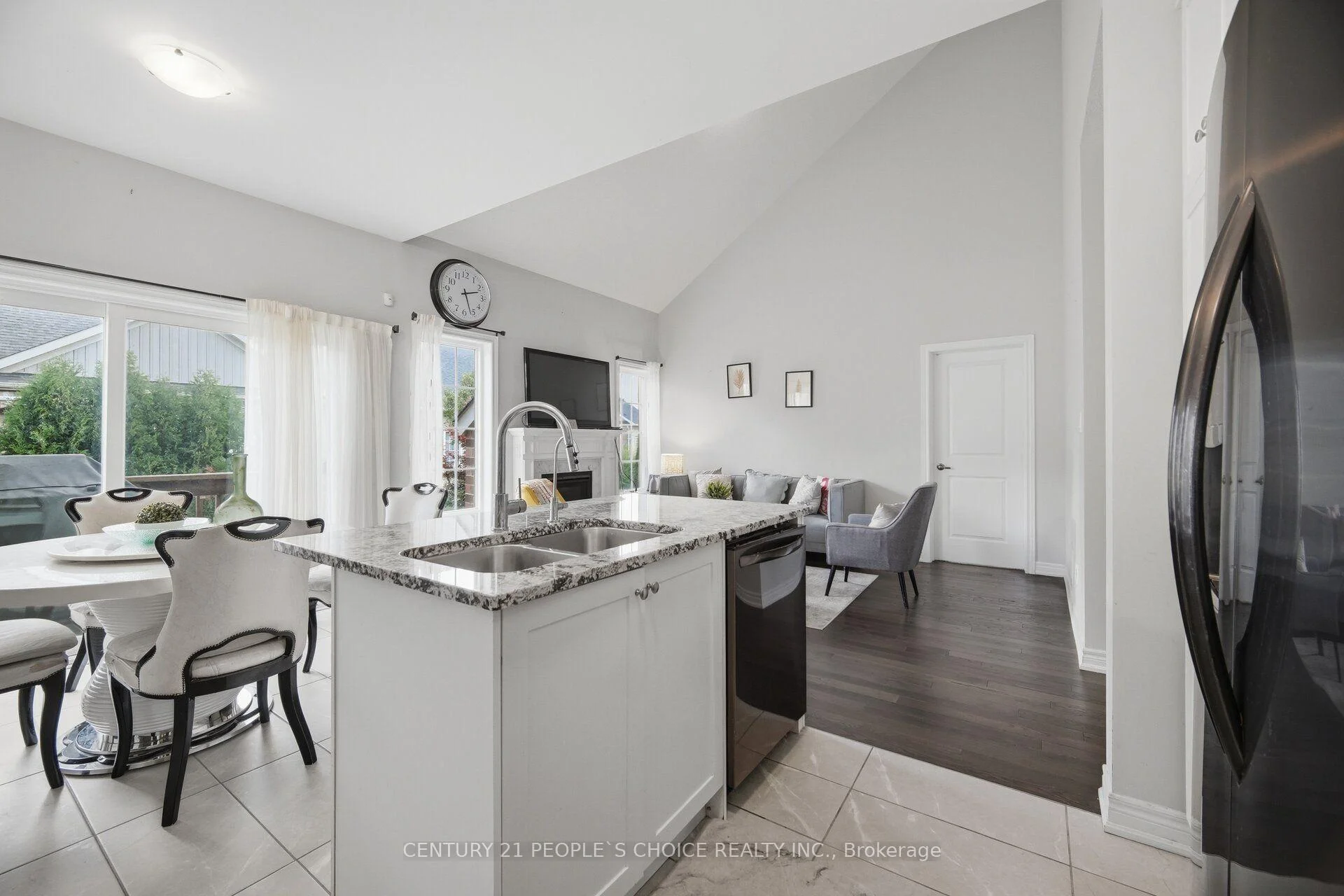 Photo 17 of 33 Seedhouse Road, Brampton, Sandringham-Wellington — HOMEH
