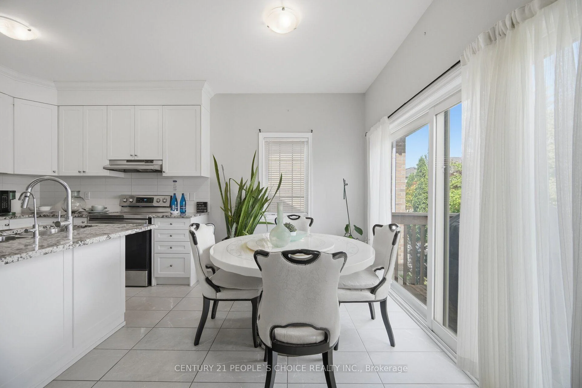 Photo 18 of 33 Seedhouse Road, Brampton, Sandringham-Wellington — HOMEH