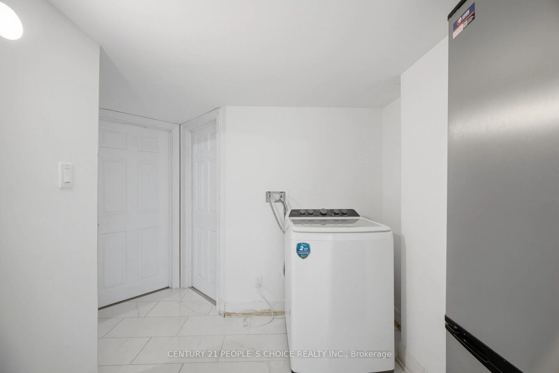 Photo 43 of 33 Seedhouse Road, Brampton, Sandringham-Wellington — HOMEH