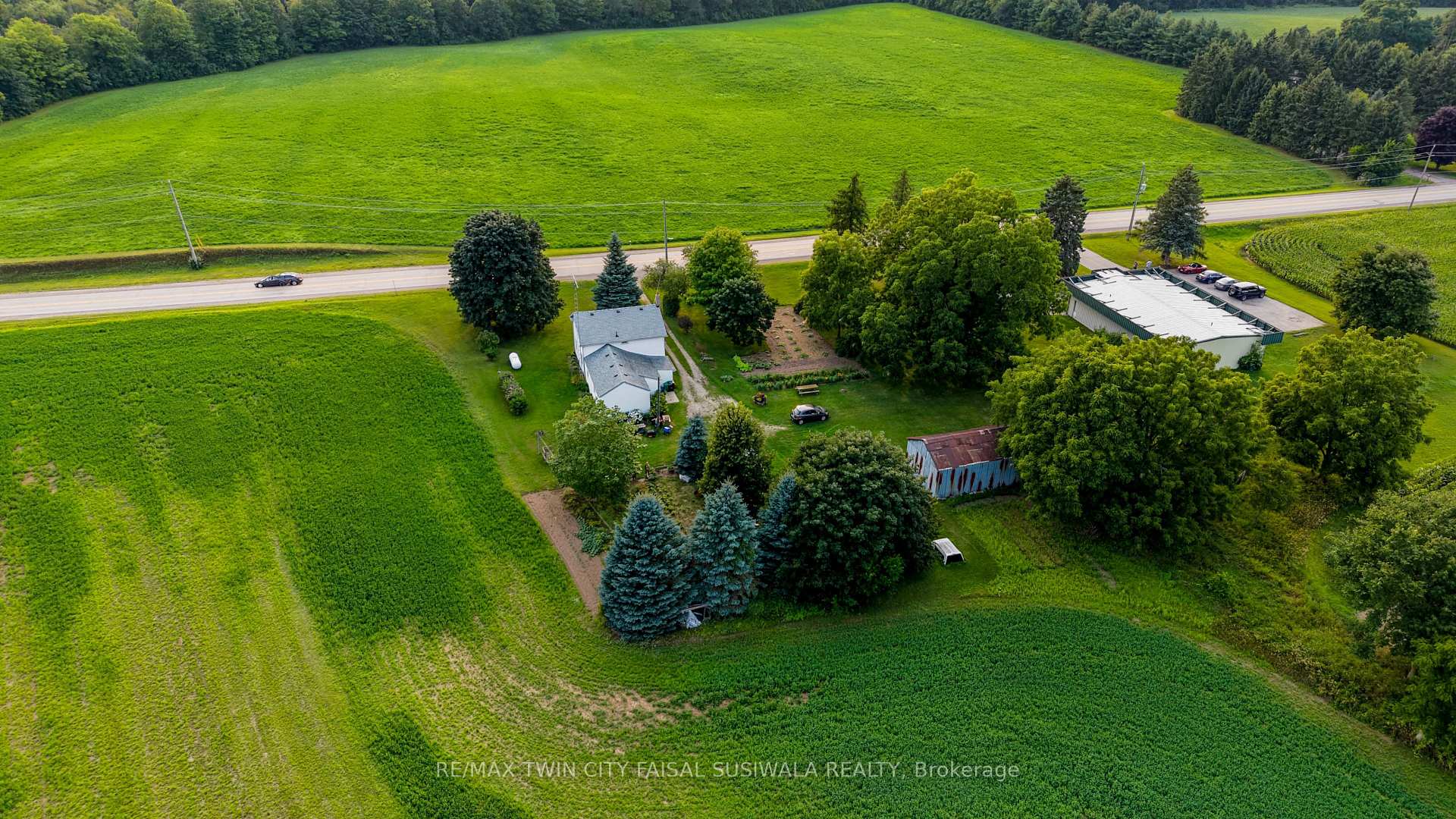 Photo 17 of 3470 Beaverdale Road, Cambridge, Preston Heights — HOMEH