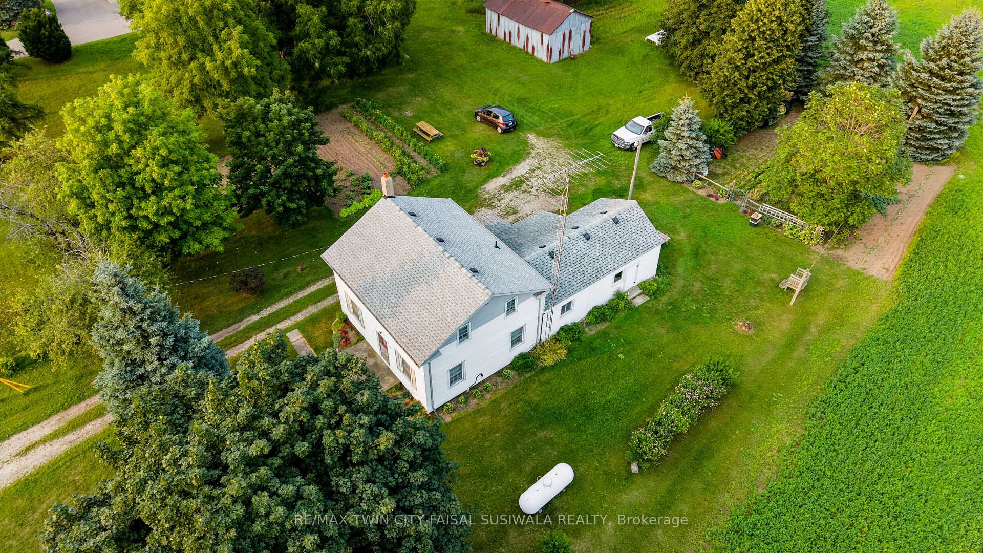 Photo 20 of 3470 Beaverdale Road, Cambridge, Preston Heights — HOMEH