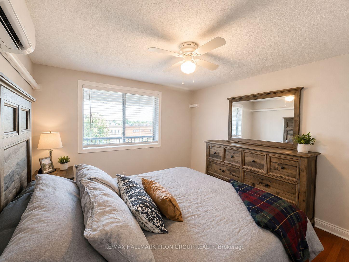 Photo 9 of Unit 405, 6532 Bilberry Drive, Ottawa, Orleans Wood — HOMEH