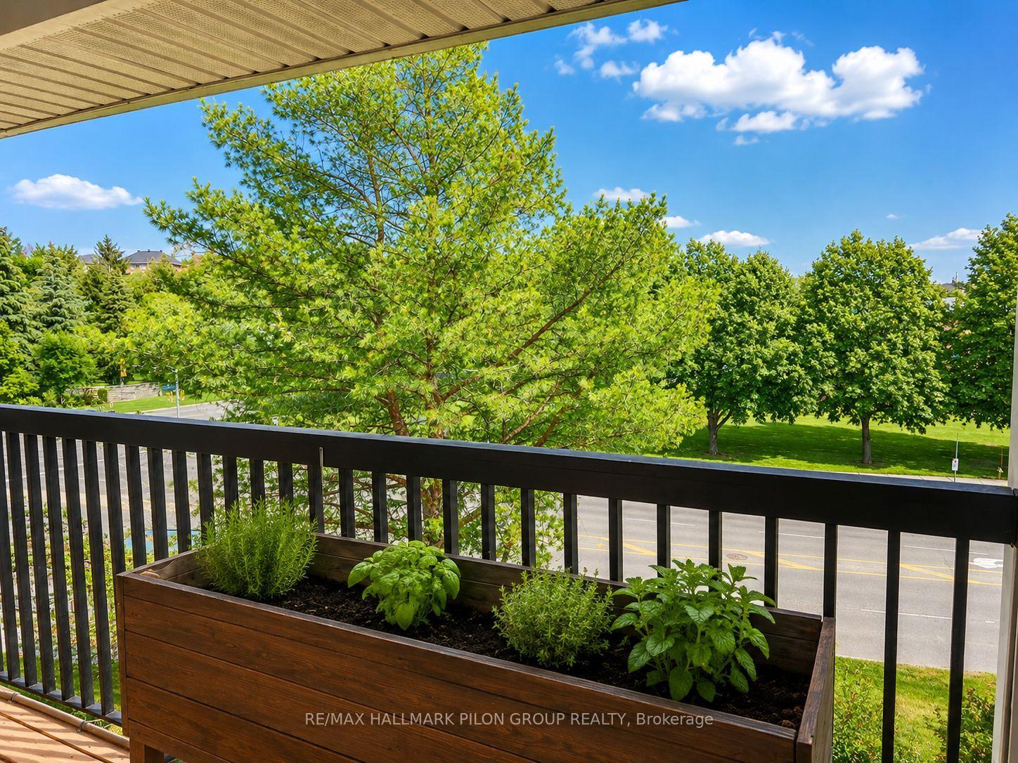 Photo 12 of Unit 405, 6532 Bilberry Drive, Ottawa, Orleans Wood — HOMEH