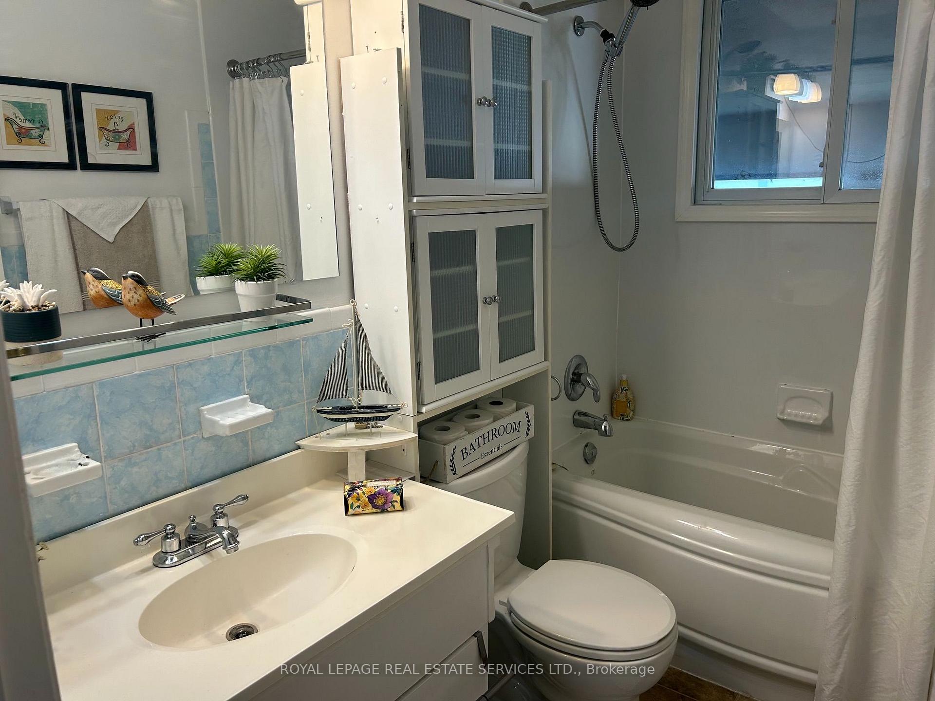 Photo 8 of 237 Walnut Street, Sault Ste Marie, Grand — HOMEH