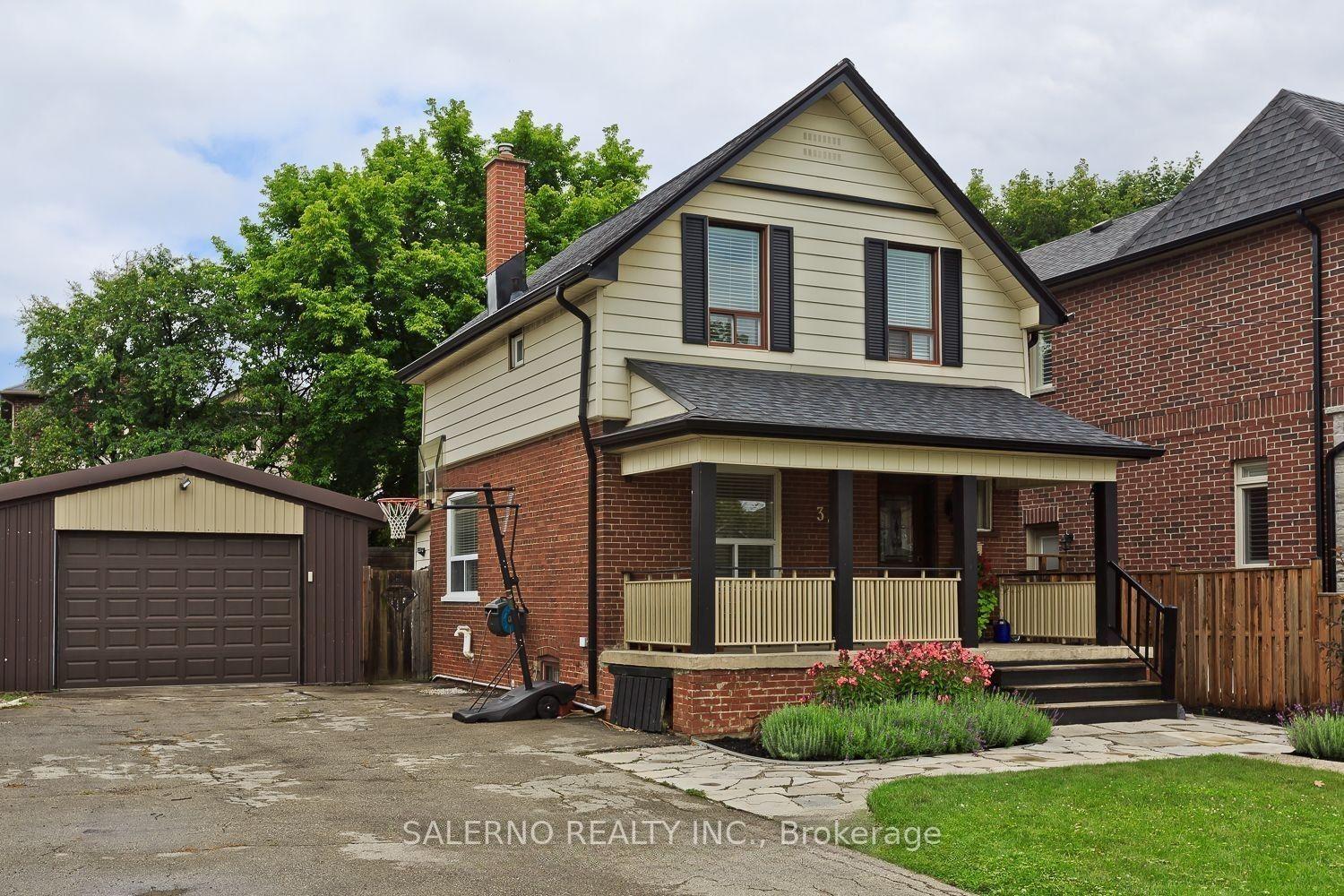 Photo 2 of 34 Fairfield Avenue, Etobicoke, Long Branch — HOMEH