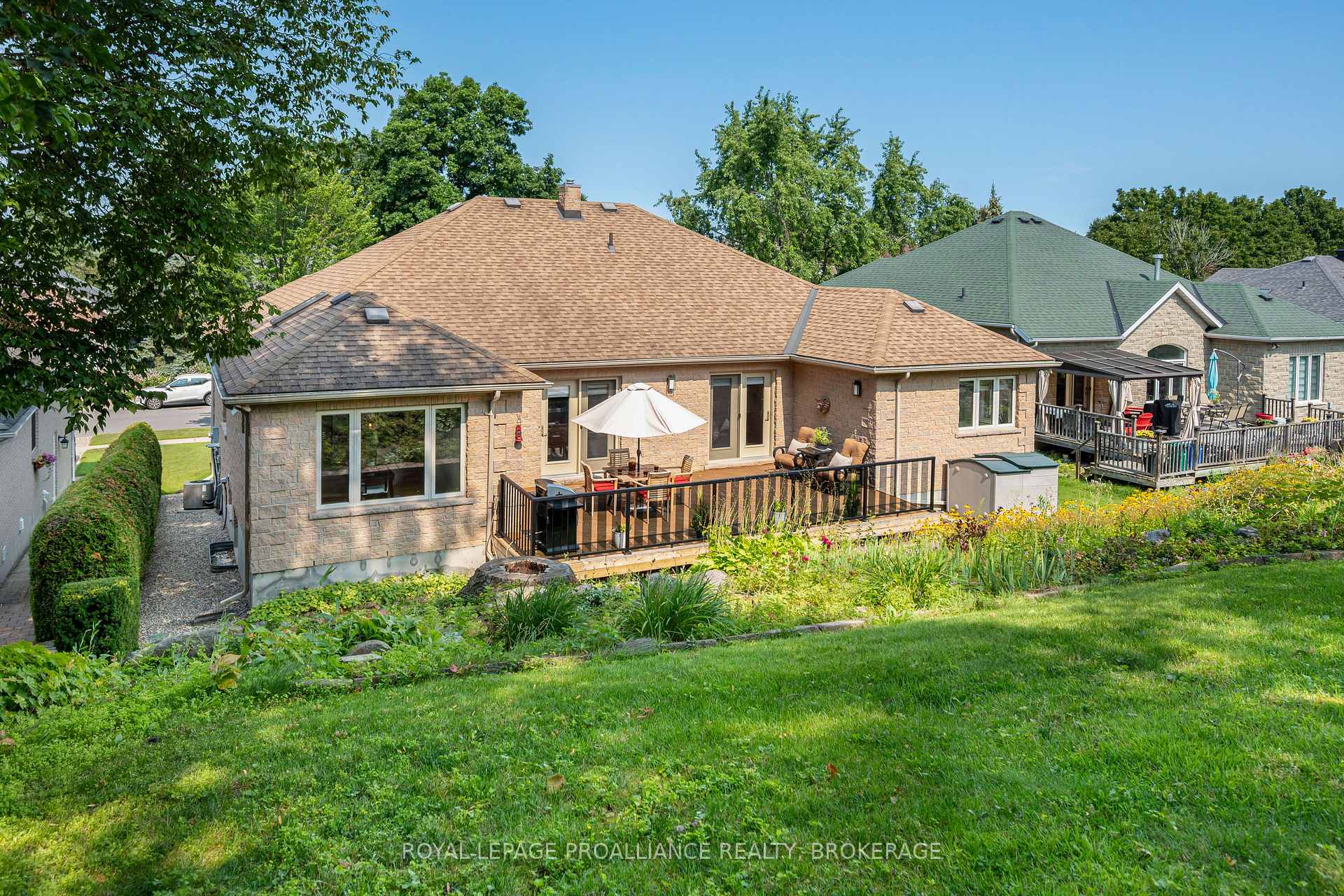 Photo 43 of 26 Kenwoods Circle, Kingston, Kingston East (Incl Barret Crt) — HOMEH
