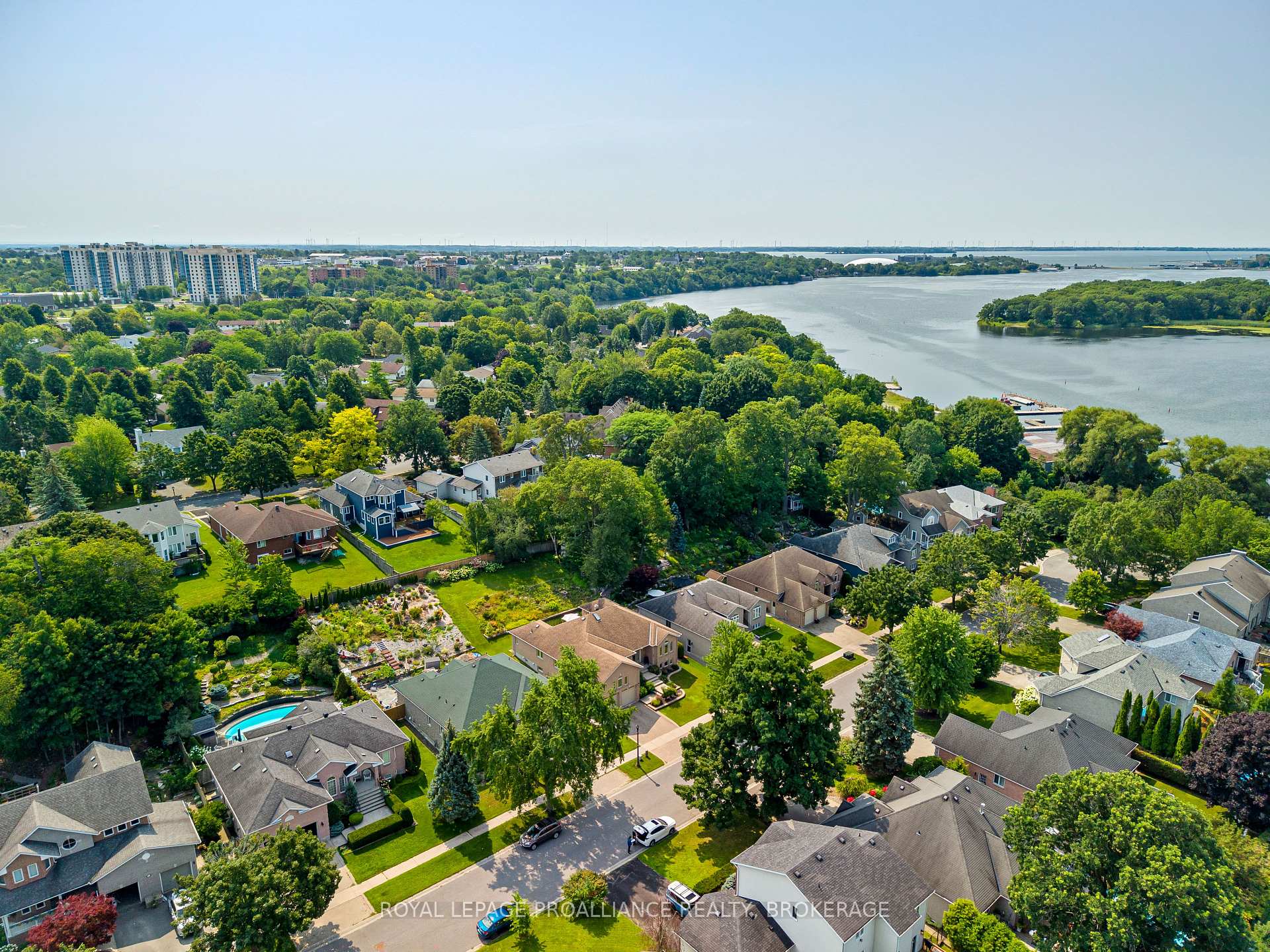 Photo 47 of 26 Kenwoods Circle, Kingston, Kingston East (Incl Barret Crt) — HOMEH