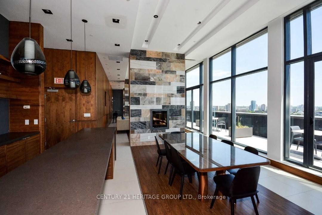 Photo 3 of Unit 509, 75 The Donway, North York, Banbury-Don Mills — HOMEH