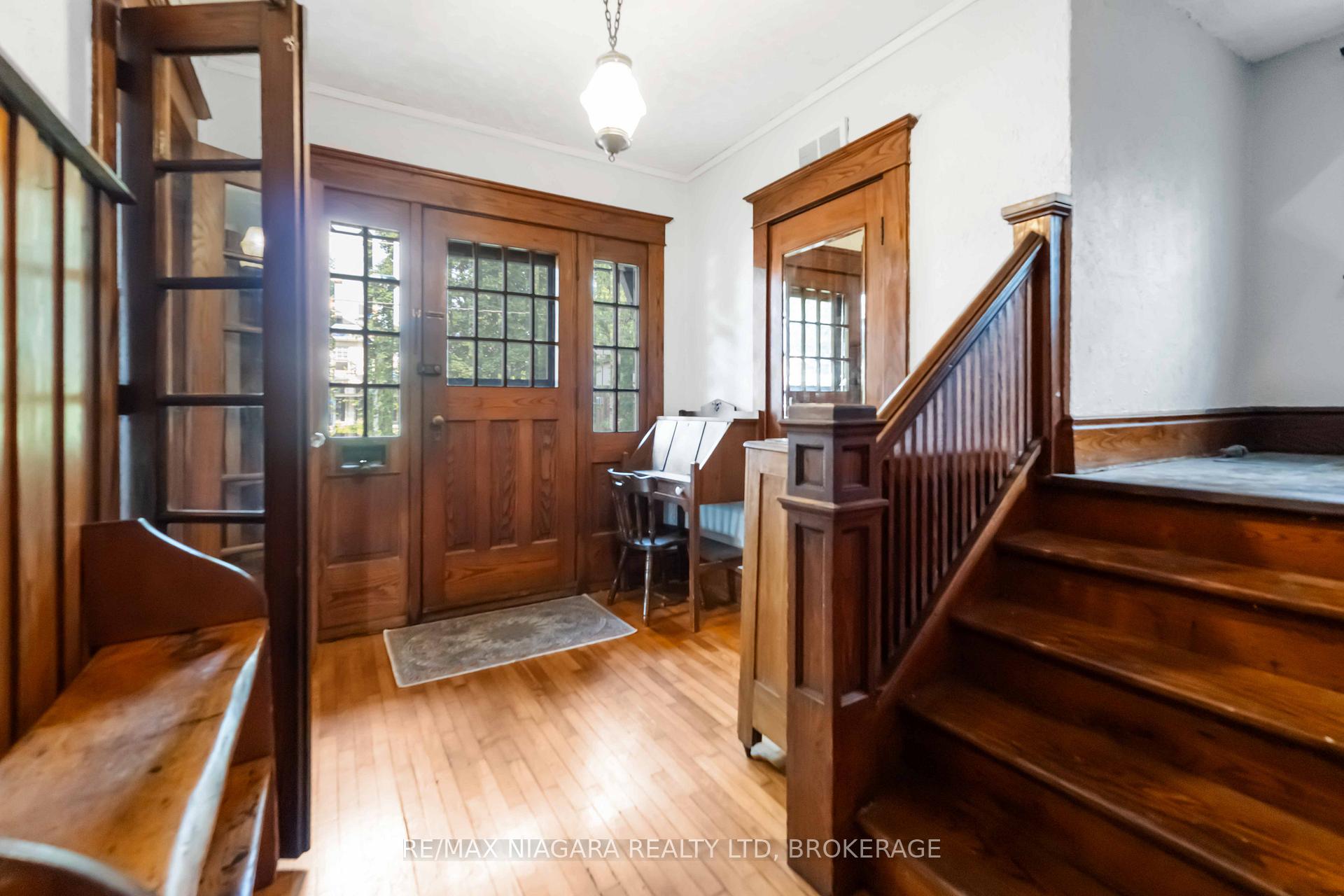 Photo 5 of 6275 Pine Grove Avenue, Niagara Falls, Dorchester — HOMEH
