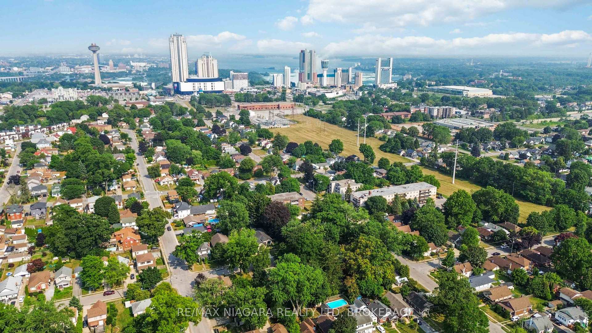 Photo 23 of 6275 Pine Grove Avenue, Niagara Falls, Dorchester — HOMEH