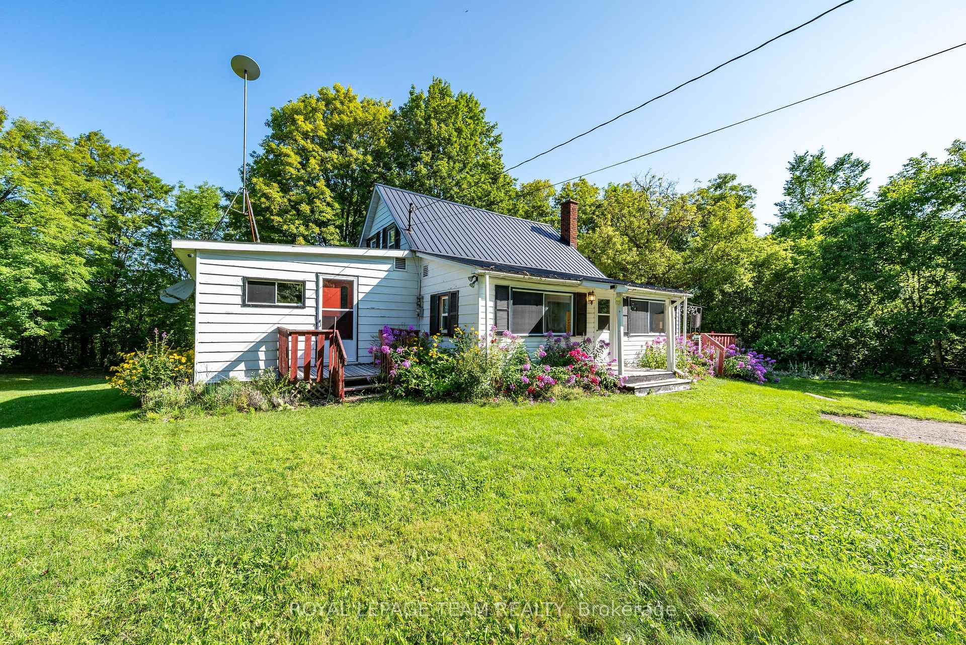 Photo 2 of 1448 Perrault Road, Bonnechere Valley, Eganville/Bonnechere Twp — HOMEH