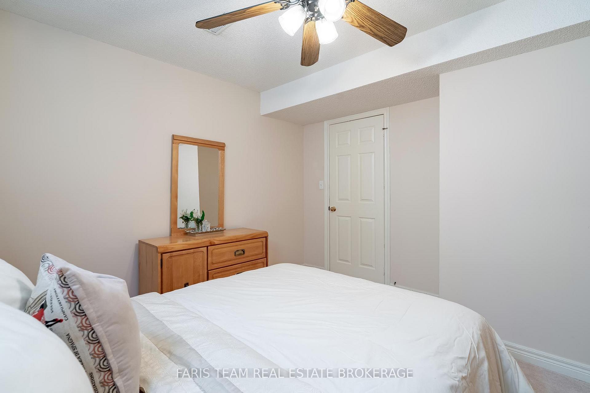 Photo 28 of 157 Emms Drive, Barrie, Holly — HOMEH