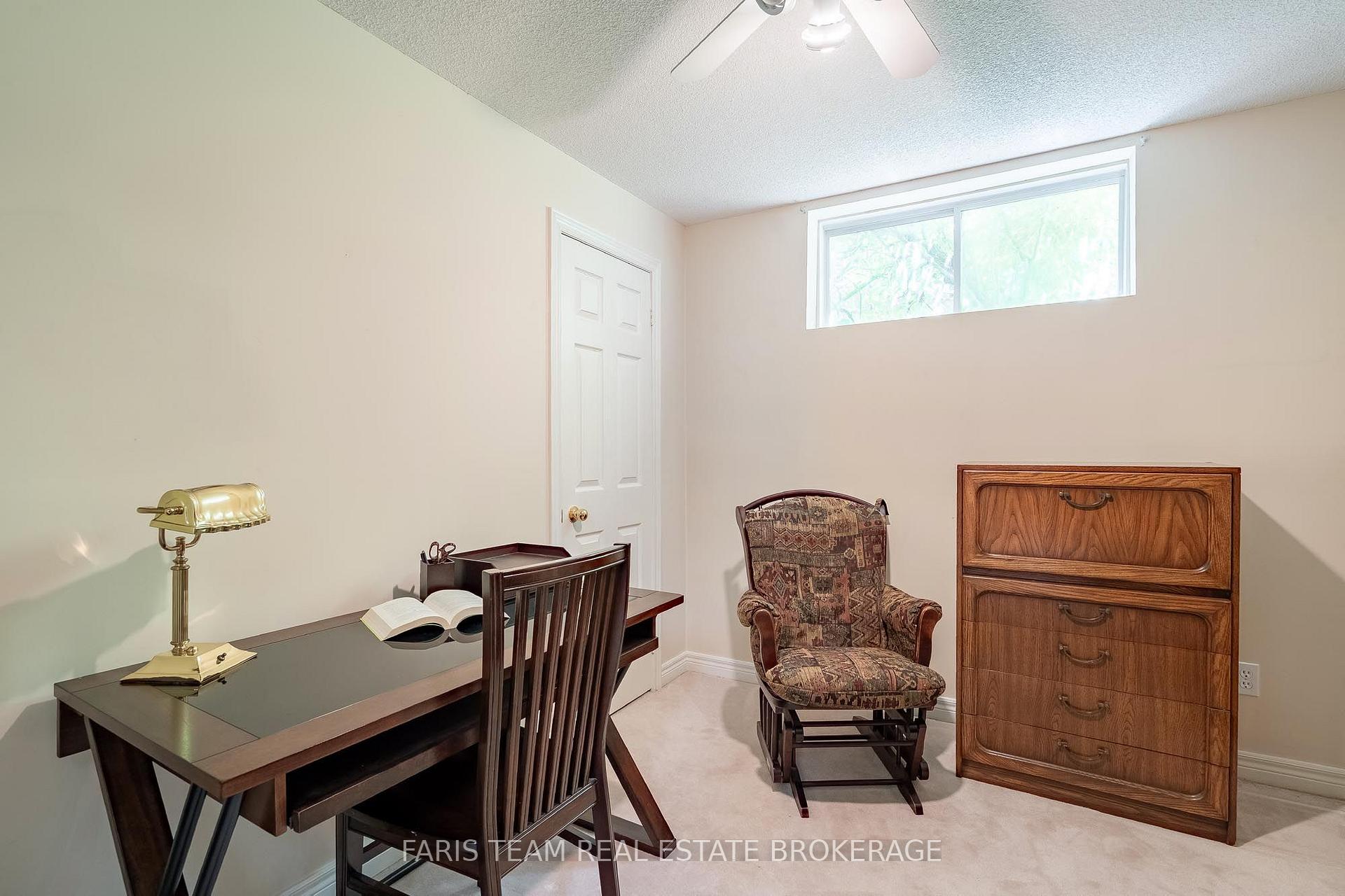 Photo 31 of 157 Emms Drive, Barrie, Holly — HOMEH