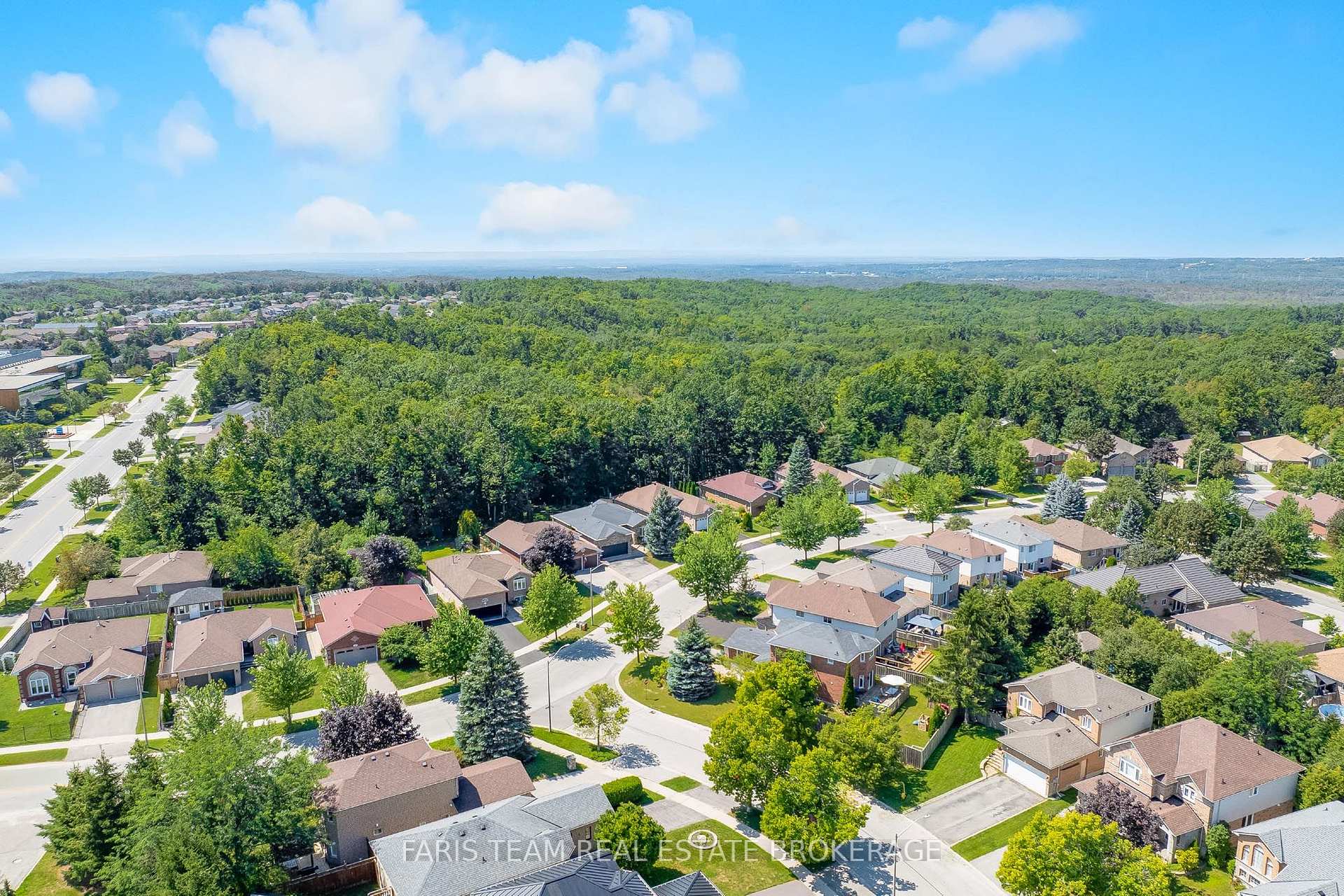 Photo 44 of 157 Emms Drive, Barrie, Holly — HOMEH
